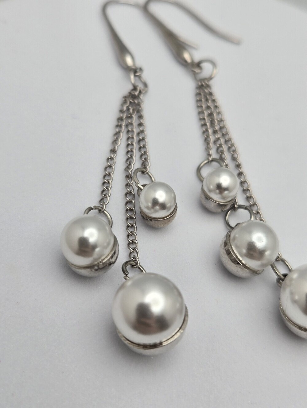Triple Chain Faux Pearl Dangle Earrings Waterfall Drop French Hooks 3" Vintage - Picture 4 of 8